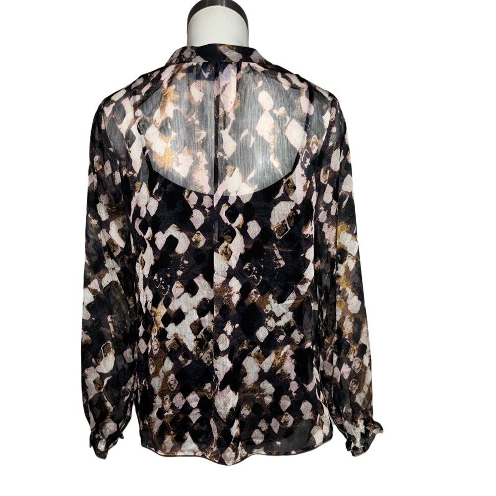 Simply Vera Wang Women's Size M Sheer Blouse Length 25" Excellent Condition - Picture 2 of 6